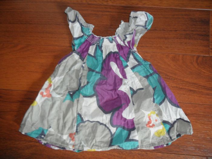 Tunique fleurie Okaidi, taille 6 ans - photo numéro 3