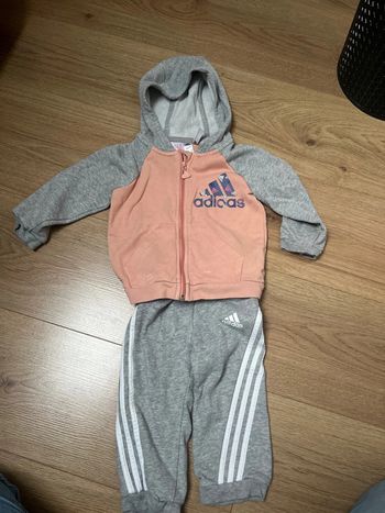 Ensemble survêtement