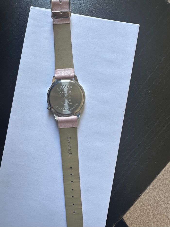 Montre rose - photo numéro 2