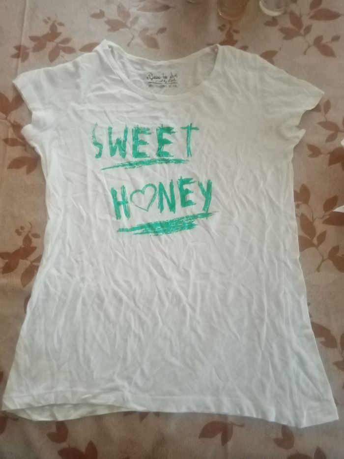 Tee-shirt taille S(14ans)