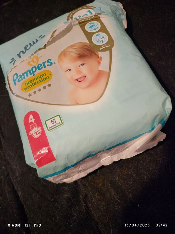 Couche Pampers - photo numéro 3