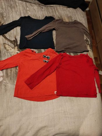 Lot de 4 t-shirts manches longues 2 ans