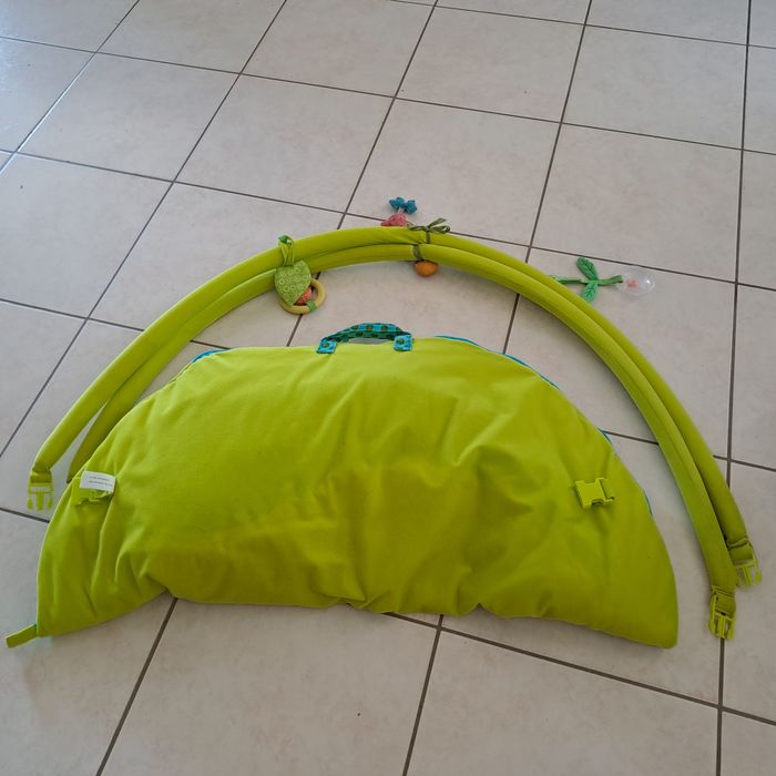 tapis eveil forme feuille - photo numéro 5