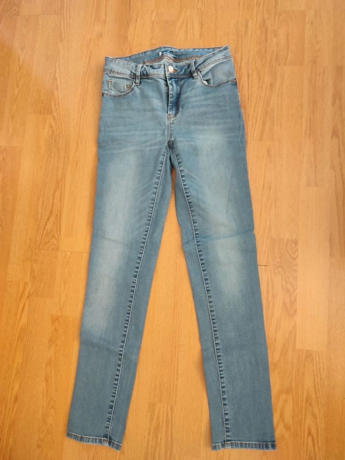 Jean femme taille 38 / M Cache cache