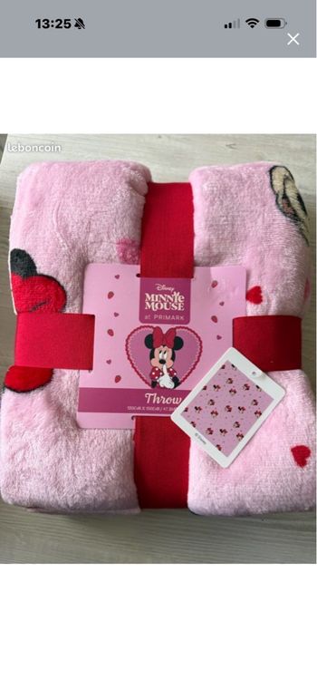 Plaid Minnie Mouse neuf Disney