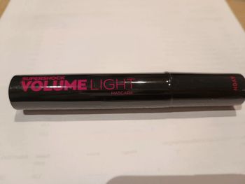 Avon mascara Volume light