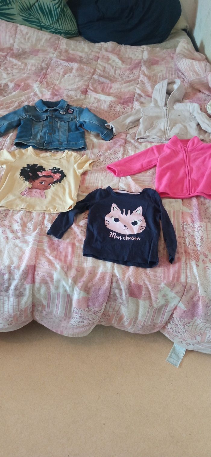Vêtements fille 18 mois