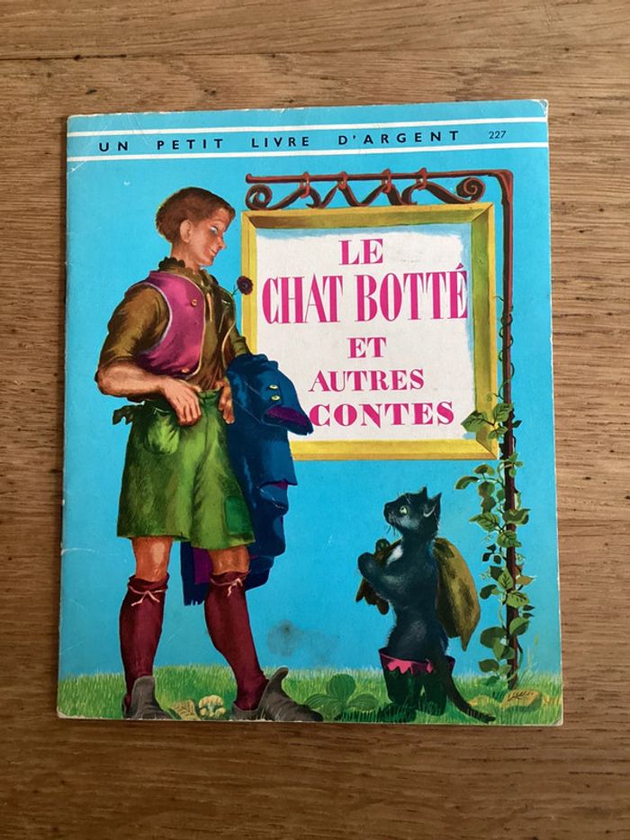 Livre « le chat botte et autres contes »