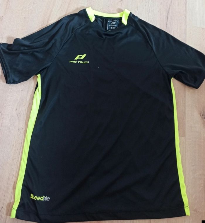 Tee shirt sport