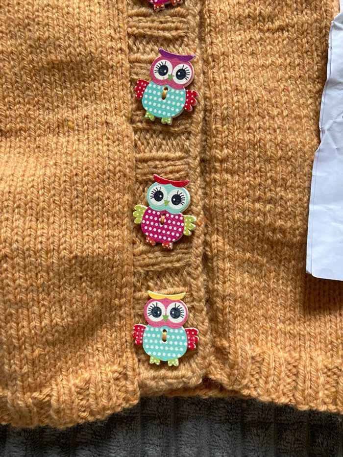 Gilet tricotée à la main 12 mois - photo numéro 3