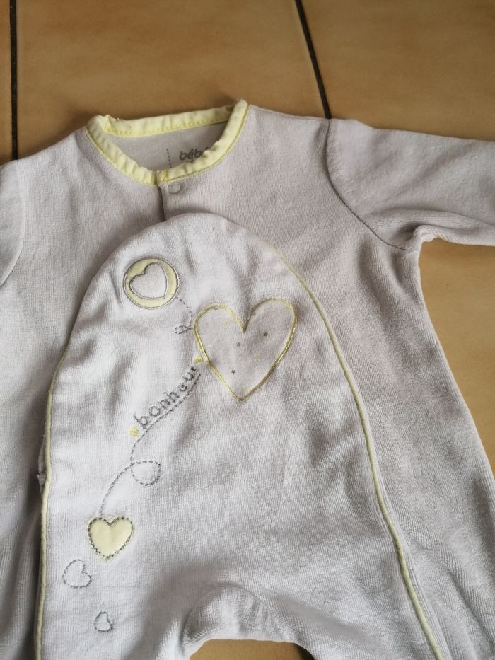 Pyjama - photo numéro 2