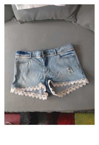 Short jeans