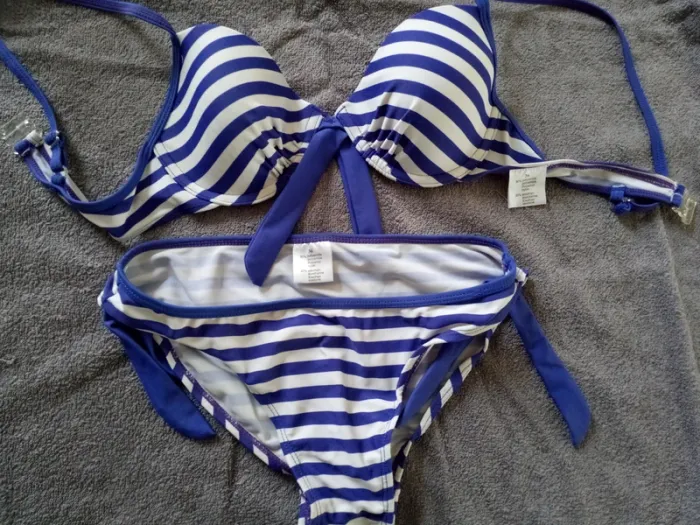 Maillot de bain 2 pièces femme