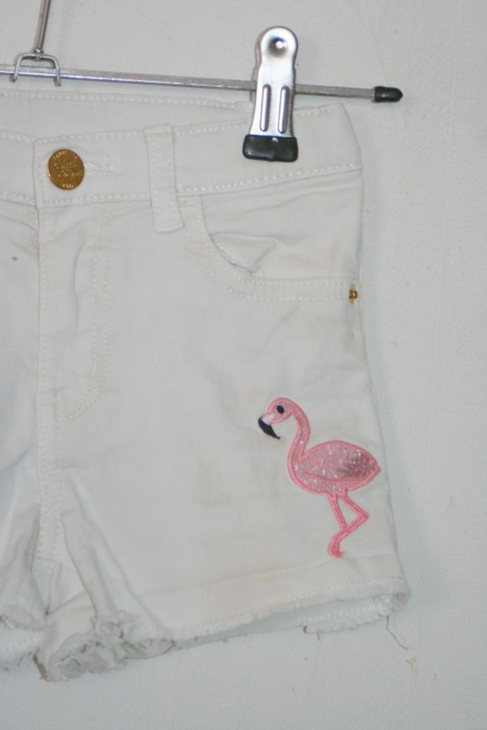 Short jeans blanc H&M 5/6 ans - photo numéro 3
