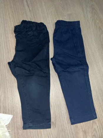 2 pantalons
