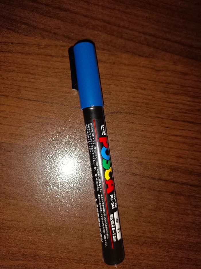 #titico3553posca