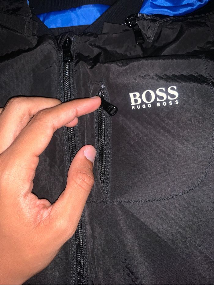 Veste enfants 8-9ans Hugo boss neuf sans étiquette - photo numéro 4