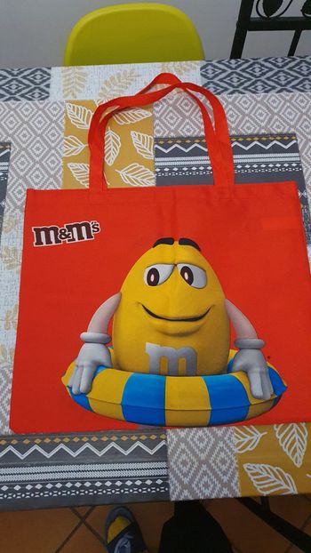 Sac en tissu M&M's rouge