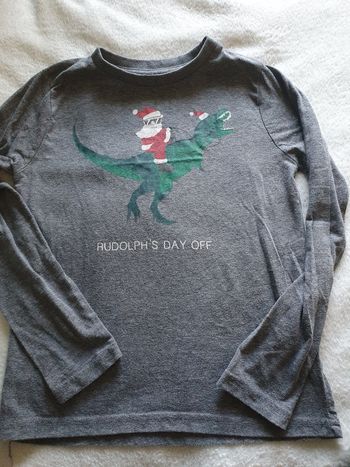 Tshirt Manche longue 8 ans