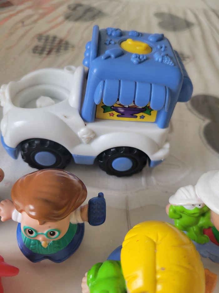 Fisher price camion de glaces et personnages - photo numéro 4