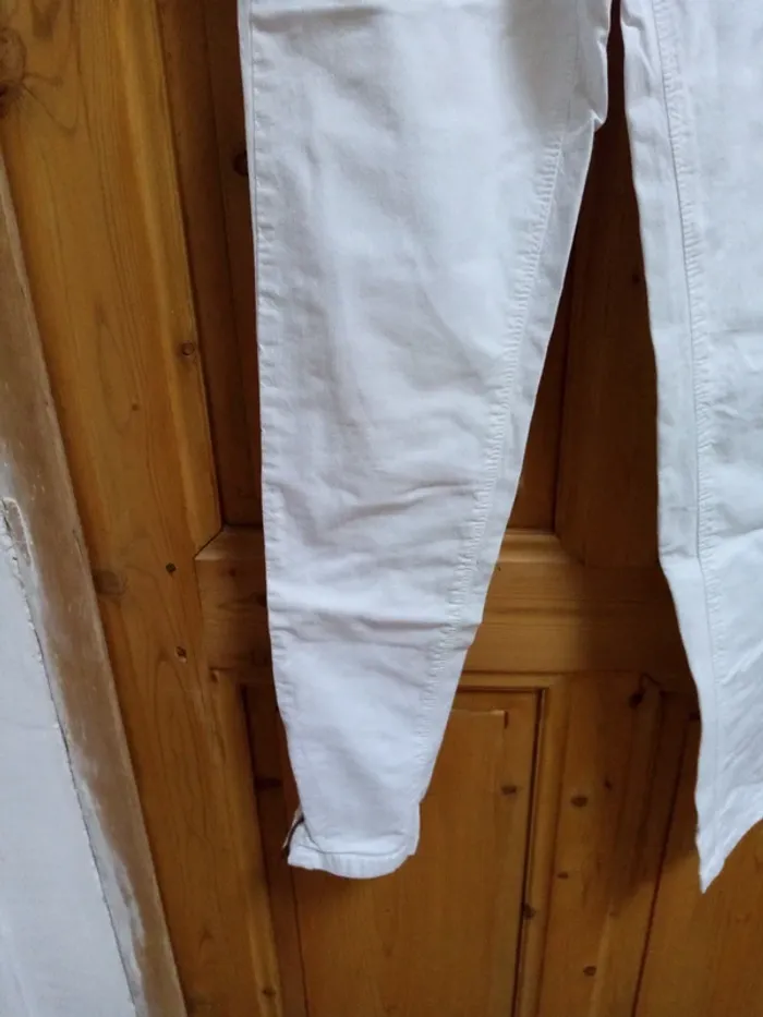 Pantalon blanc - photo numéro 4