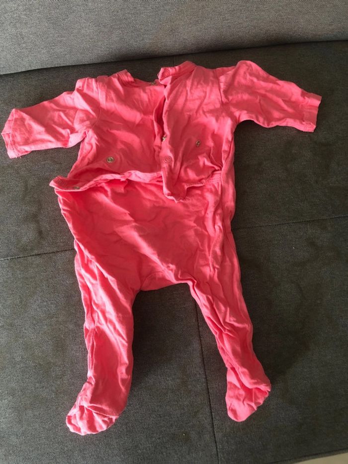 Pyjama rose Minnie 3 mois TB état - photo numéro 2