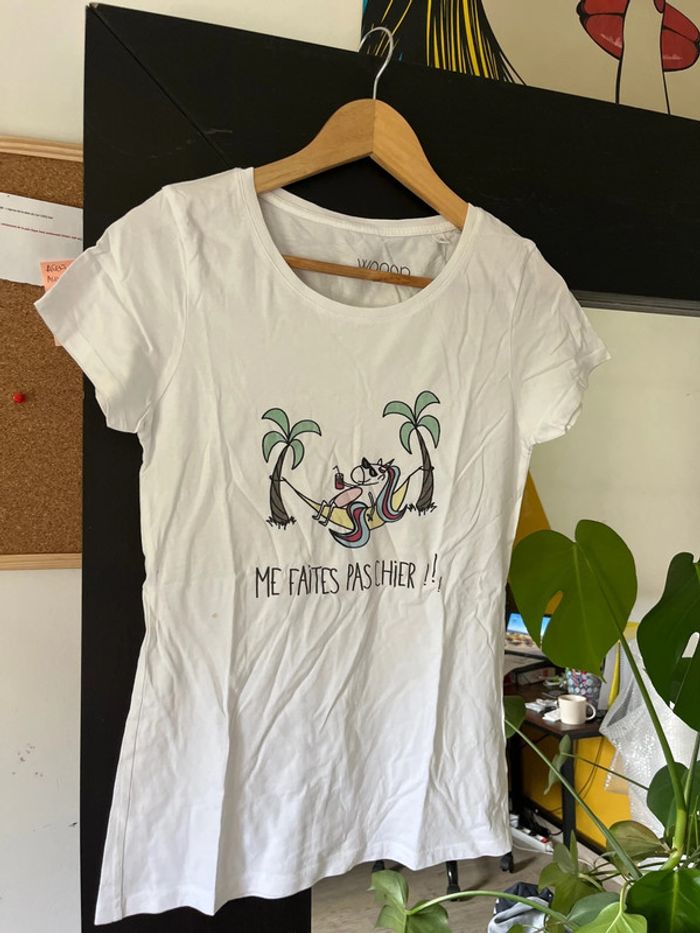 T shirt avec inscription