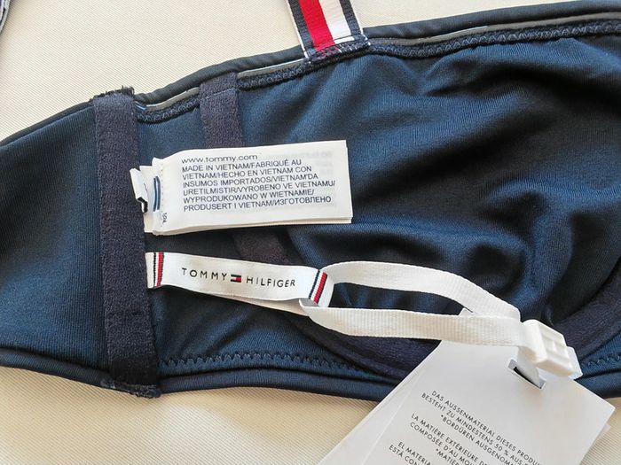 Neuf bandeau maillot de bain bleu marine tommy Hilfiger - photo numéro 6