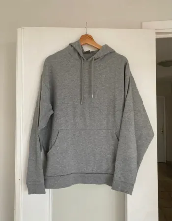 Sweat gris Asos