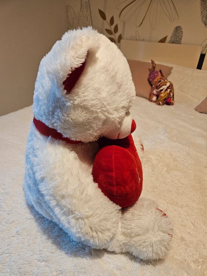 Ours en peluche blanc - photo numéro 4