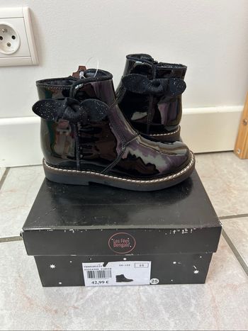 Chaussure T25 neuves