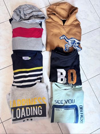 Lot 1 sweat - 10 ans