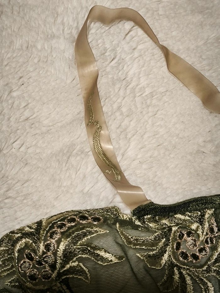 Soutien gorge 95D - photo numéro 4