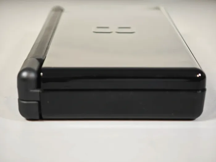 Console Nintendo DS Lite excellent état avec chargeur et stylet - photo numéro 13