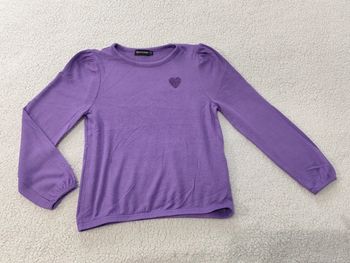Pull violet in extenso 8 ans