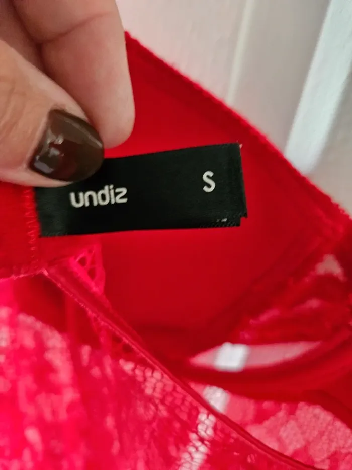 Nuisette dentelle undiz T.S - photo numéro 5