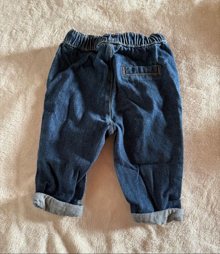 Jean bleu - photo numéro 2