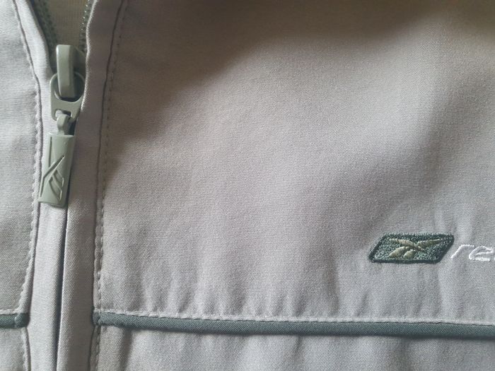Veste de sport Reebok - photo numéro 2
