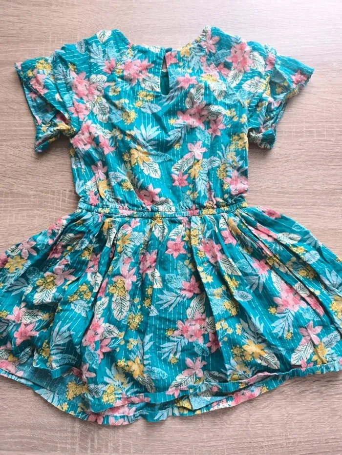 Robe fleurie tape à l'oeil 4 ans - photo numéro 3