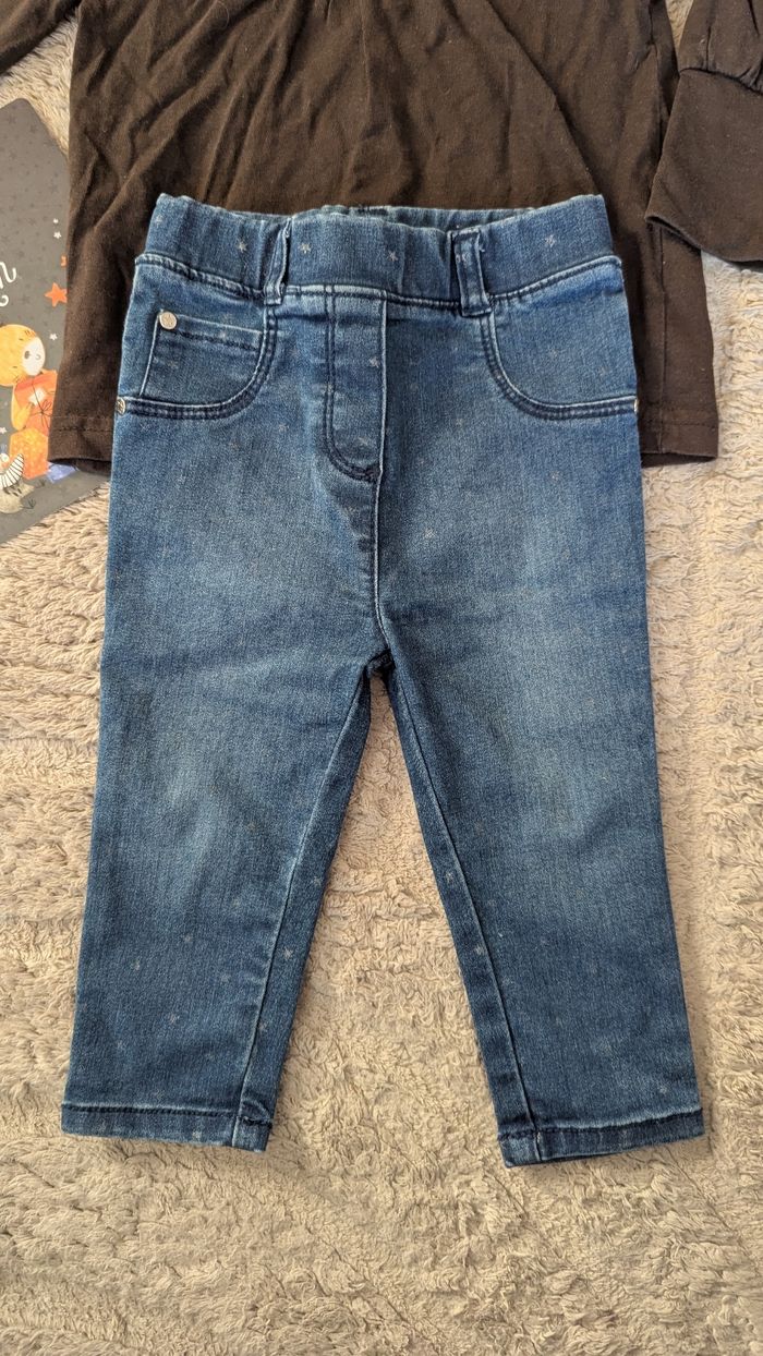 Ensemble t-shirt et pantalon 12 mois - photo numéro 2