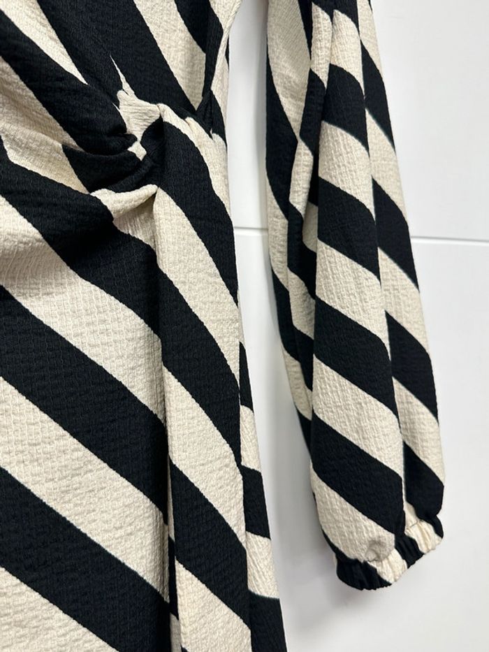 Robe cache-coeur H&M - photo numéro 5