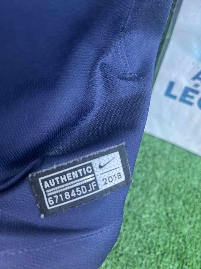 Maillot Neymar PSG - photo numéro 8