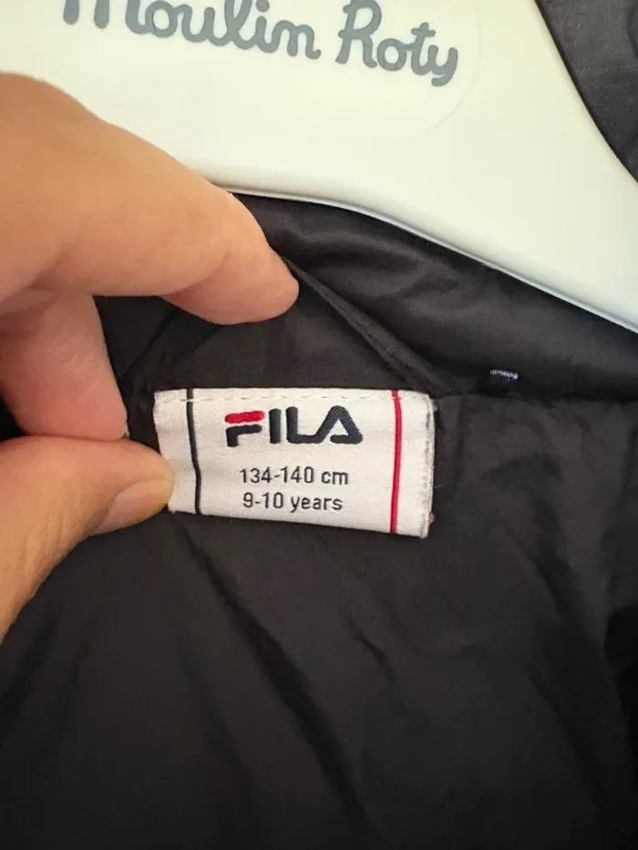 Blouson Fila 9-10ans 🚗 - photo numéro 7