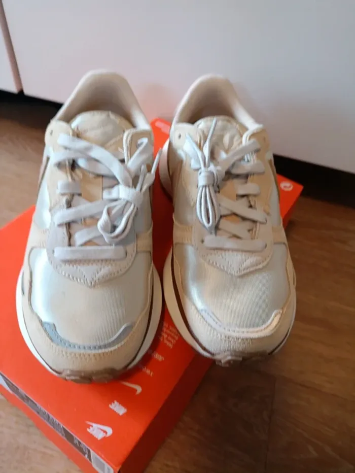 Baskets sneakers Nike waffle phoenix femme - photo numéro 5