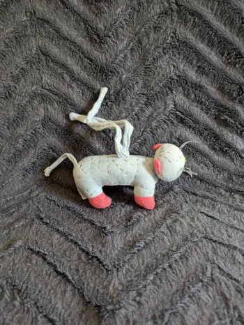 Doudou chat à accrocher Jacadi