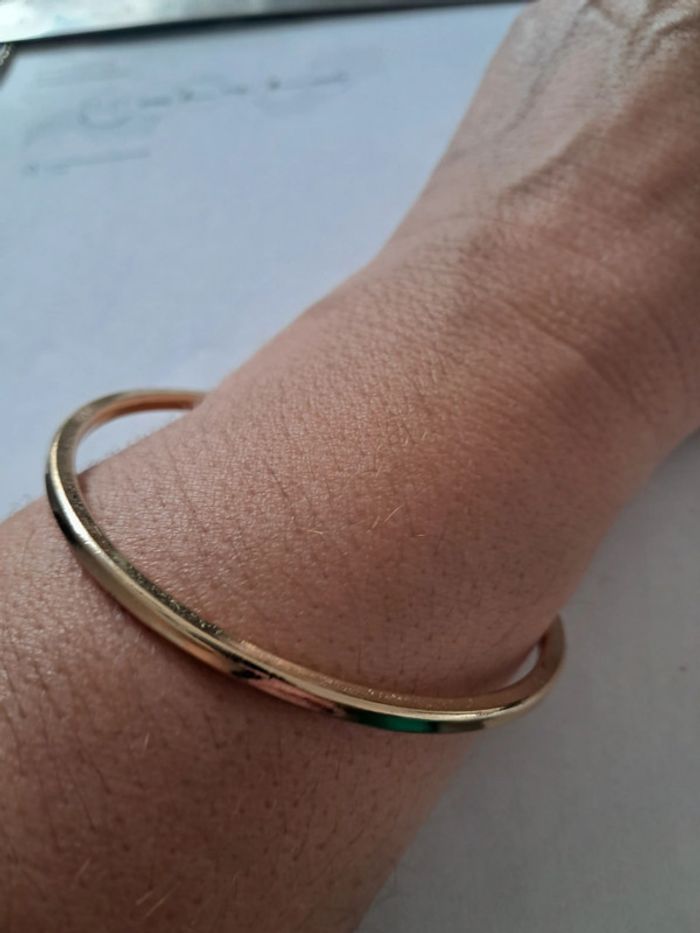Bracelet jonc doré fantaisie - photo numéro 4