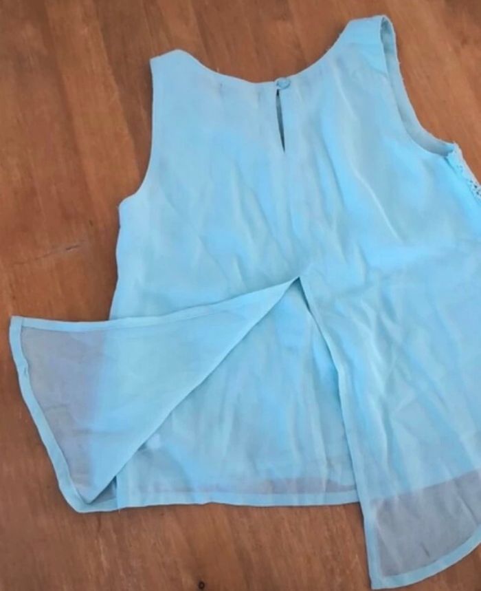 Tee shirt sans manche bleu turquoise à dentelles - photo numéro 7