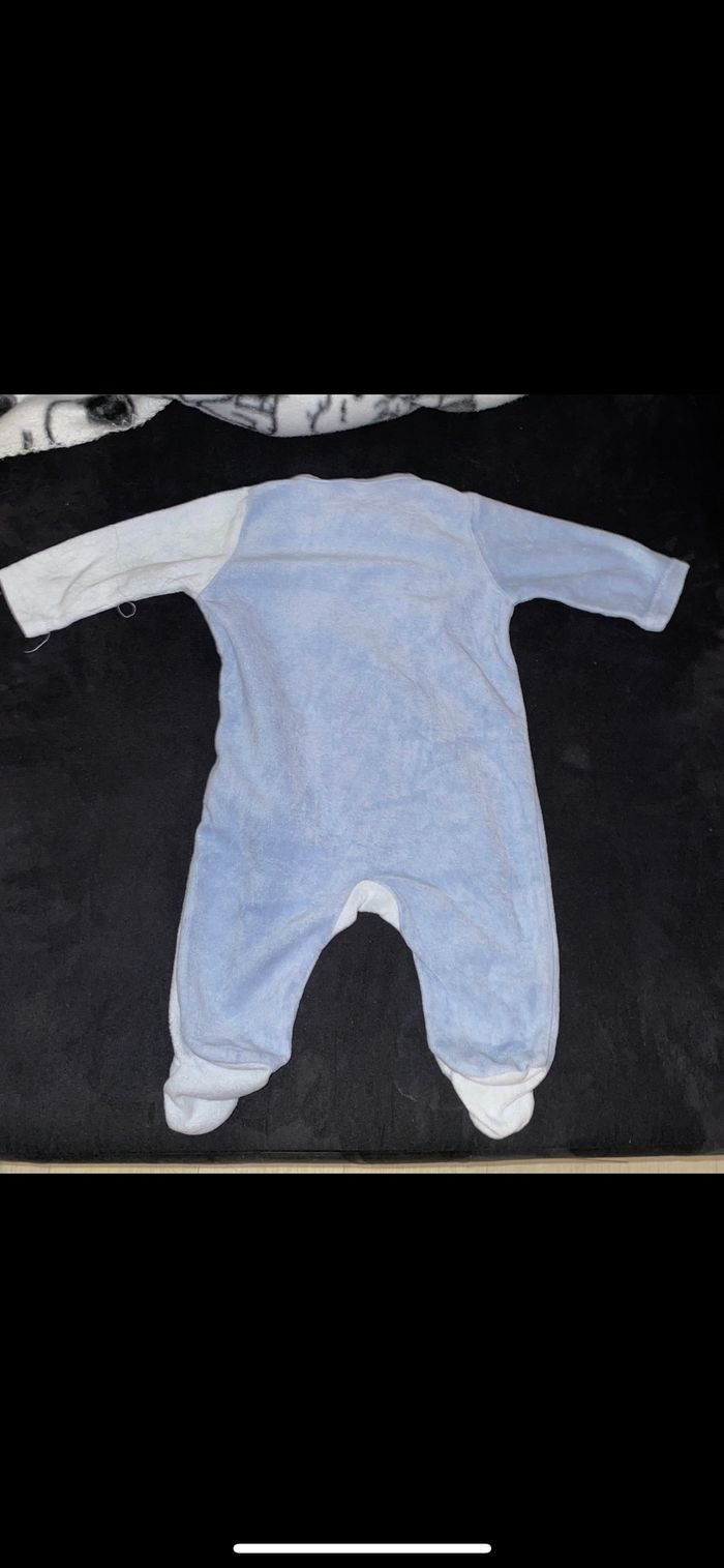 Pyjama - photo numéro 2