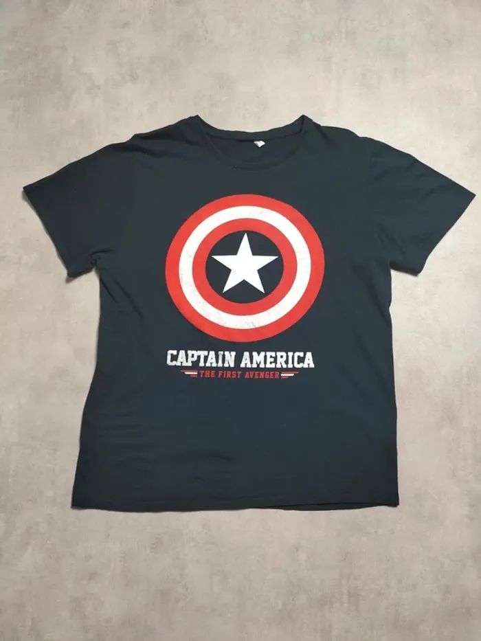 T-shirt Marvel – Captain America – Taille L - photo numéro 2