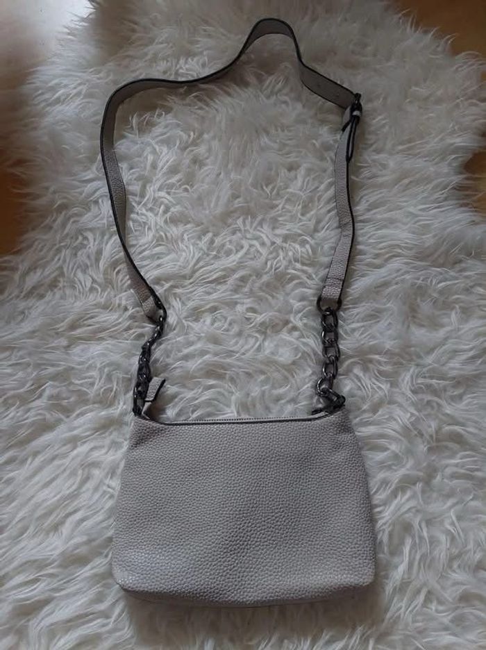 Petit sac bandouilère clouté simili cuir beige Missguided TBE 👝 - photo numéro 7